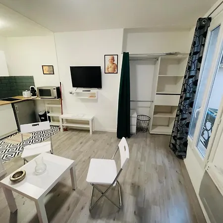 Studio Republique Montmartre - 2 Pers Paris